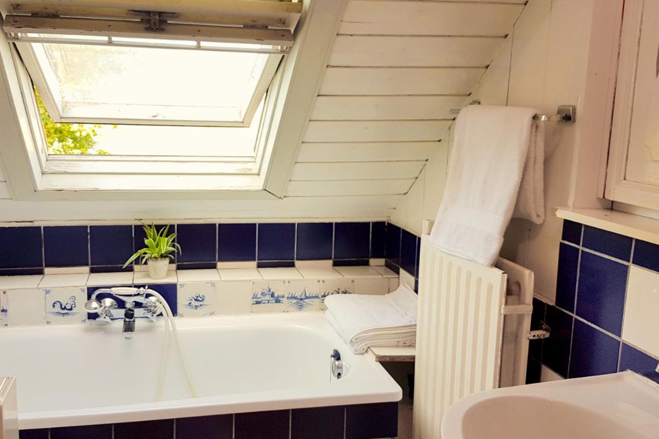 Countryside Bliss: Historic Cottage By The Sea برغ هالمستاد المظهر الخارجي الصورة