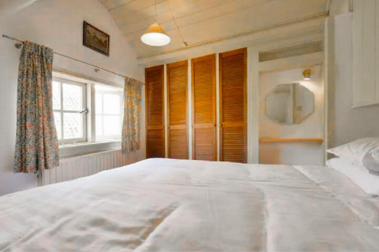 Countryside Bliss: Historic Cottage By The Sea برغ هالمستاد المظهر الخارجي الصورة